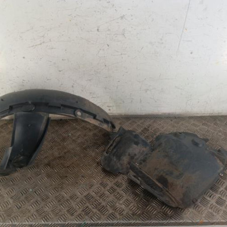 Pare boue avant gauche RENAULT KANGOO 1