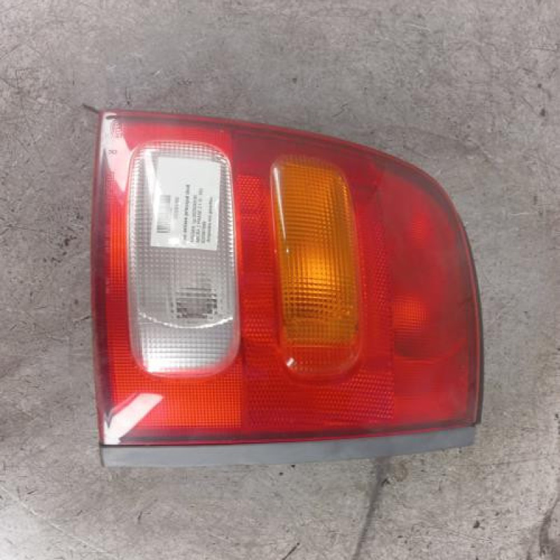 Feu arriere principal droit (feux) NISSAN MICRA 2