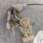 Serrure avant droit TOYOTA YARIS 1