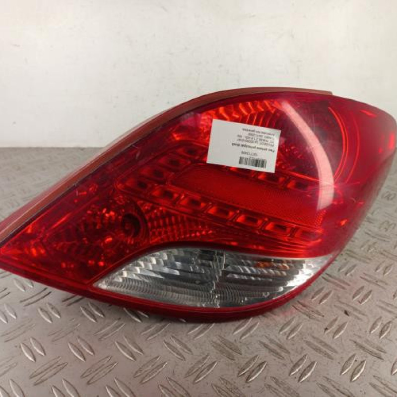 Feu arriere principal droit (feux) PEUGEOT 207
