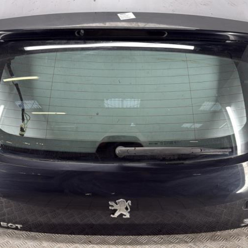 Malle/Hayon arriere PEUGEOT 3008 1