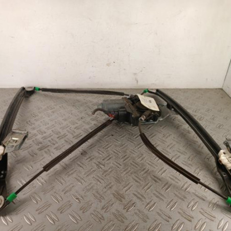Leve vitre electrique avant droit VOLKSWAGEN POLO 3 Photo n°1