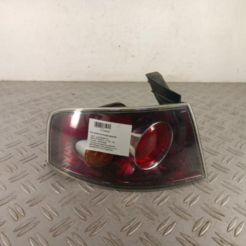 Feu arriere principal gauche (feux) SEAT IBIZA 3