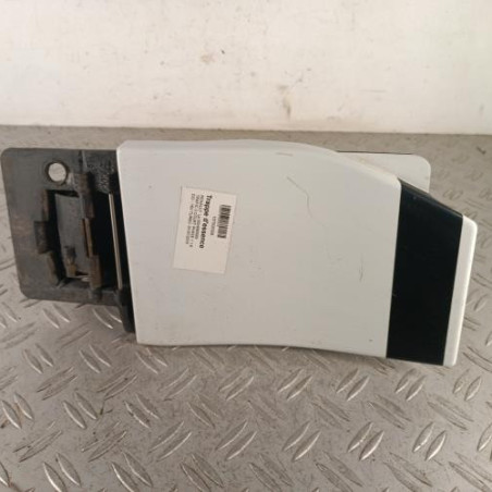 Trappe d'essence RENAULT TRAFIC 3 COURT Photo n°1