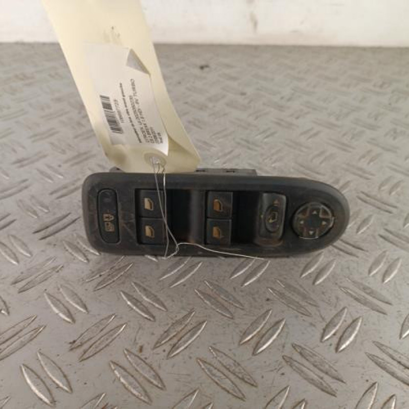 Interrupteur de leve vitre avant gauche CITROEN C5 2