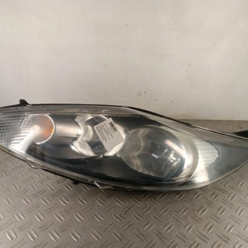 Optique avant principal gauche (feux)(phare) FORD FIESTA 6