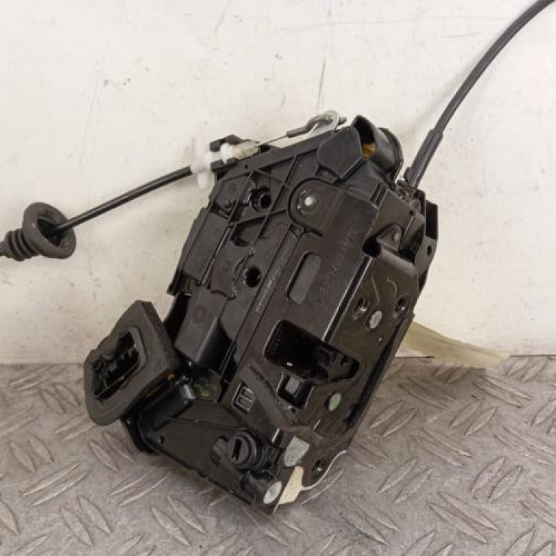 Serrure arriere gauche VOLKSWAGEN POLO 5 Serrure arriere gauche VOLKSWAGEN POLO 5