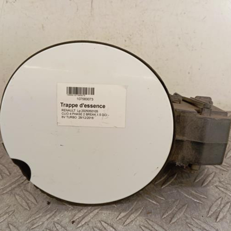 Trappe d'essence RENAULT CLIO 4 Trappe d'essence RENAULT CLIO 4