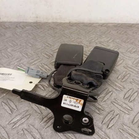 Attache ceinture arriere droit RENAULT CLIO 4