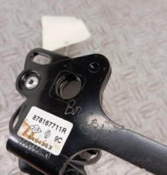 Attache ceinture arriere droit RENAULT CLIO 4 Photo n°3