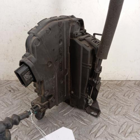 Serrure arriere gauche RENAULT CLIO 4