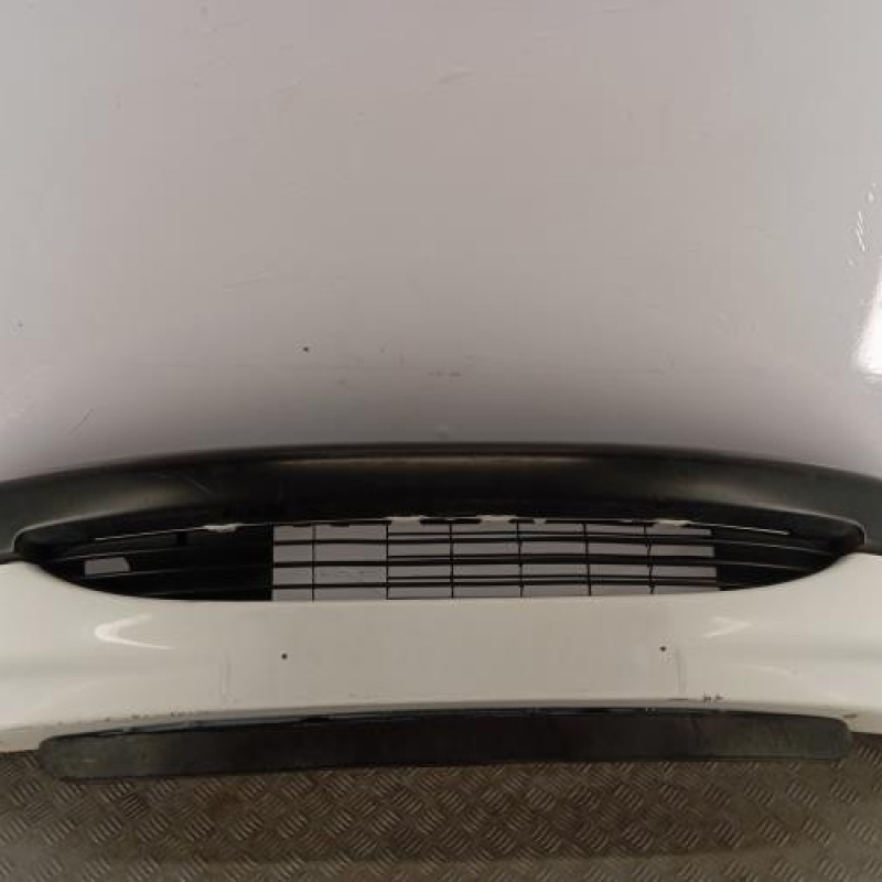Pare choc avant PEUGEOT 206
