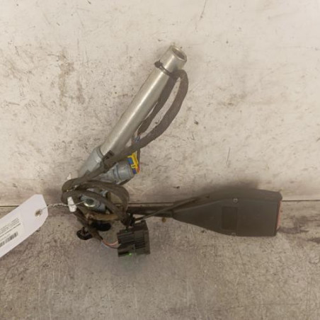 Attache ceinture avant gauche RENAULT KANGOO 2 Photo n°1