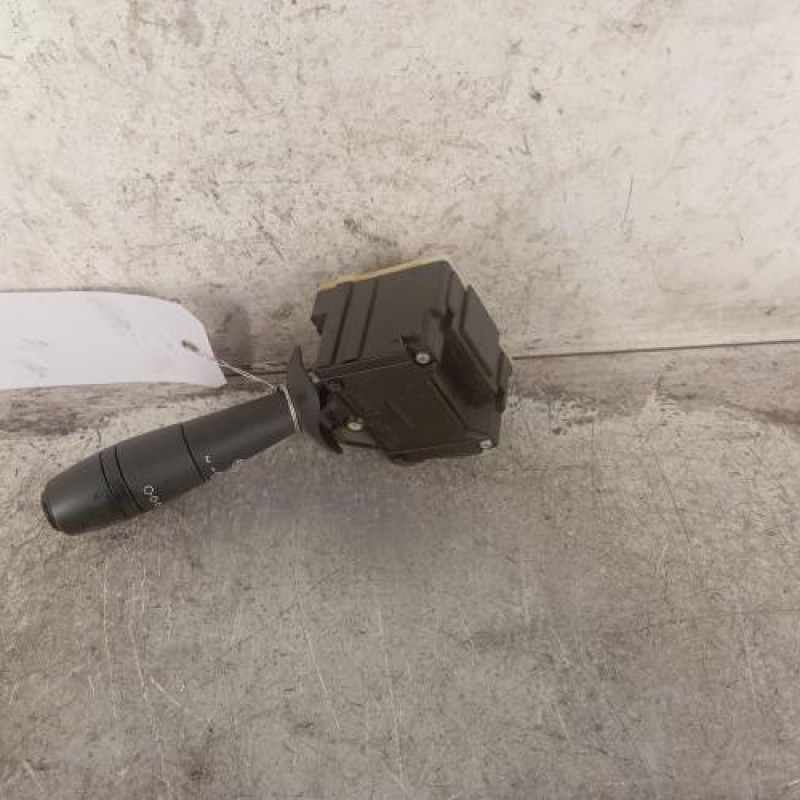 Commodo d'essuie glaces FIAT TALENTO Commodo d'essuie glaces FIAT TALENTO