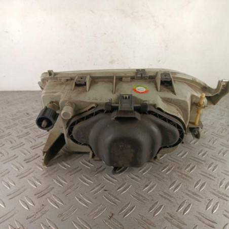 Optique avant principal gauche (feux)(phare) RENAULT R19
