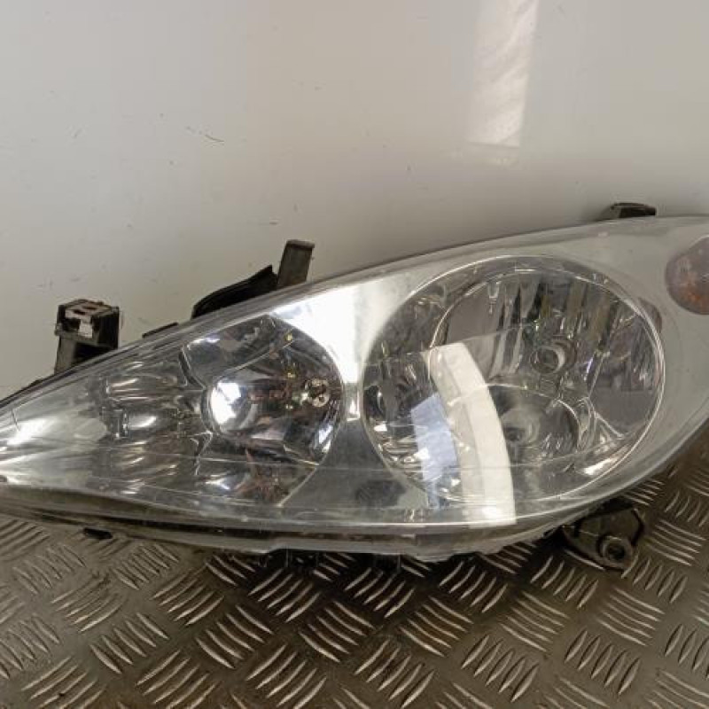 Optique avant principal gauche (feux)(phare) PEUGEOT 307