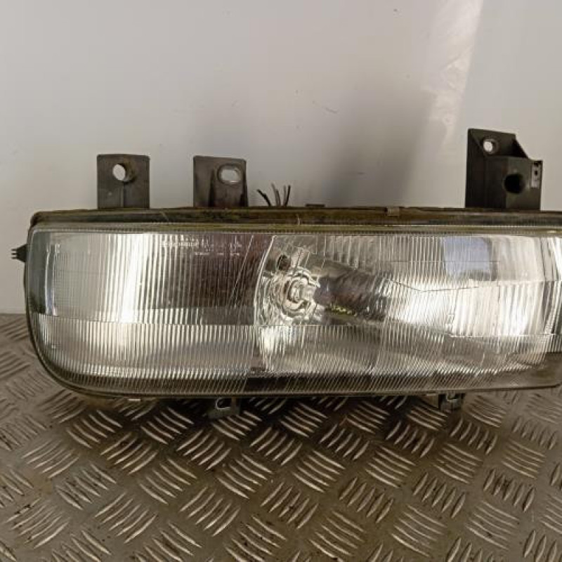 Optique avant principal gauche (feux)(phare) RENAULT MASTER 2
