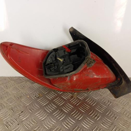 Feu arriere principal droit (feux) PEUGEOT 206
