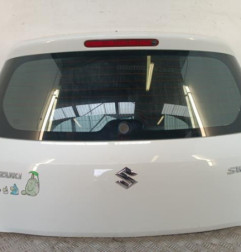 Malle/Hayon arriere SUZUKI SWIFT 4 Photo n°1