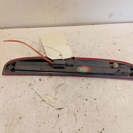 Feu arriere stop central RENAULT CLIO 2