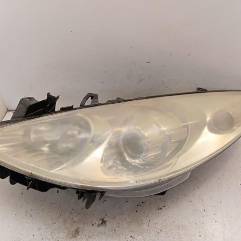 Optique avant principal gauche (feux)(phare) PEUGEOT 307