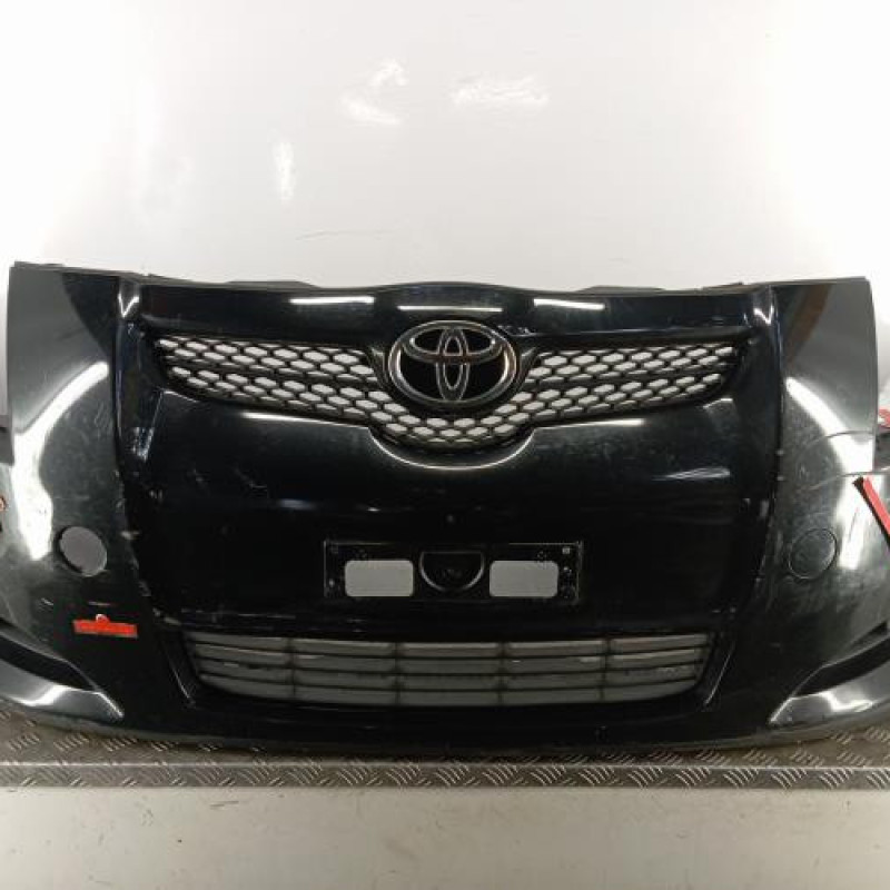 Pare choc avant TOYOTA AURIS 1