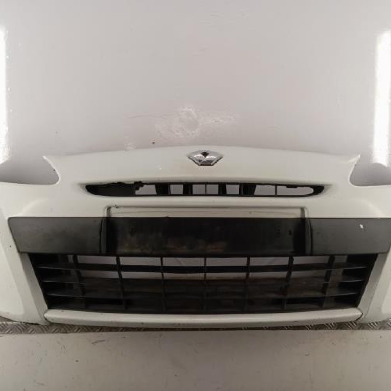 Pare choc avant RENAULT CLIO 3