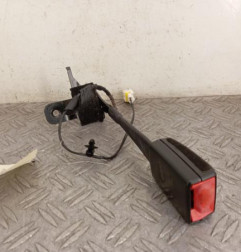 Attache ceinture avant droit CITROEN C4 CACTUS Photo n°1