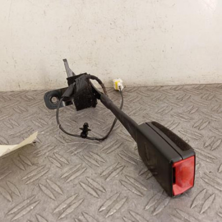Attache ceinture avant droit CITROEN C4 CACTUS Photo n°1