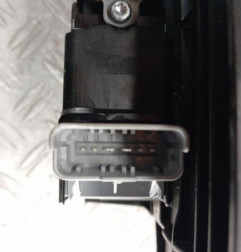 Leve vitre electrique arriere droit PEUGEOT 2008 2 Photo n°4