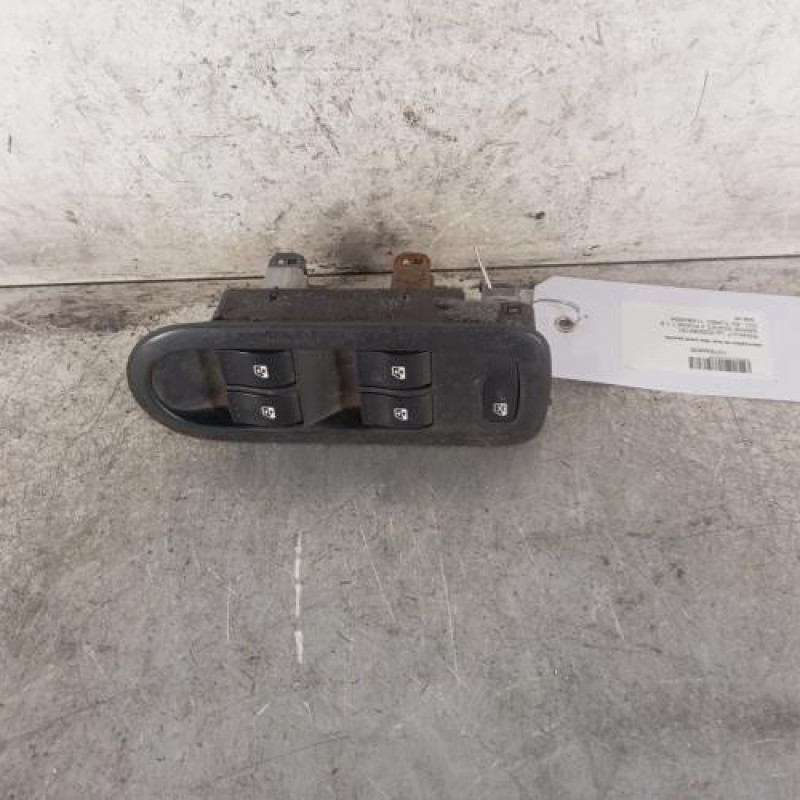 Interrupteur de leve vitre avant gauche RENAULT GRAND SCENIC 2