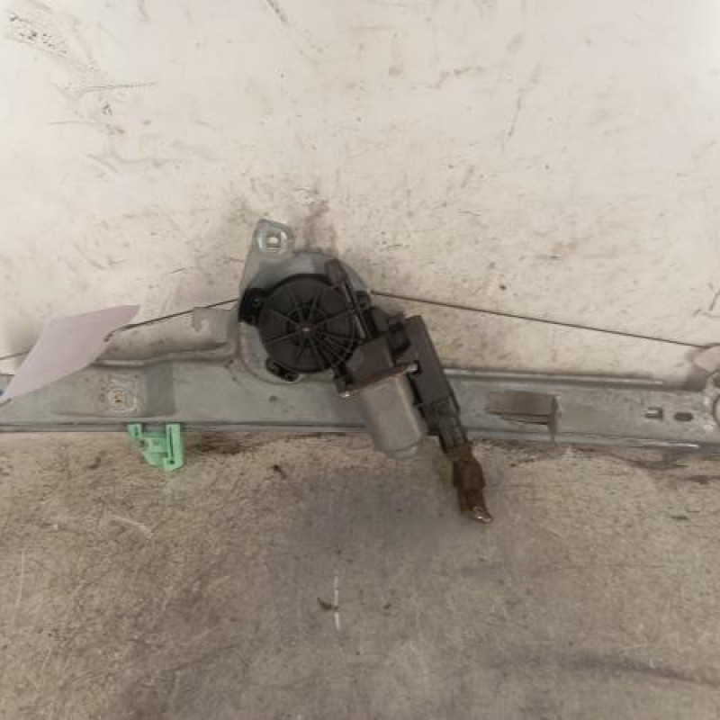 Leve vitre electrique avant gauche RENAULT GRAND SCENIC 2