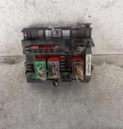 Boitier servitude moteur (BSM) PEUGEOT 307 Photo n°1