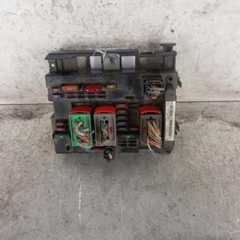 Boitier servitude moteur (BSM) PEUGEOT 307 Boitier servitude moteur (BSM) PEUGEOT 307
