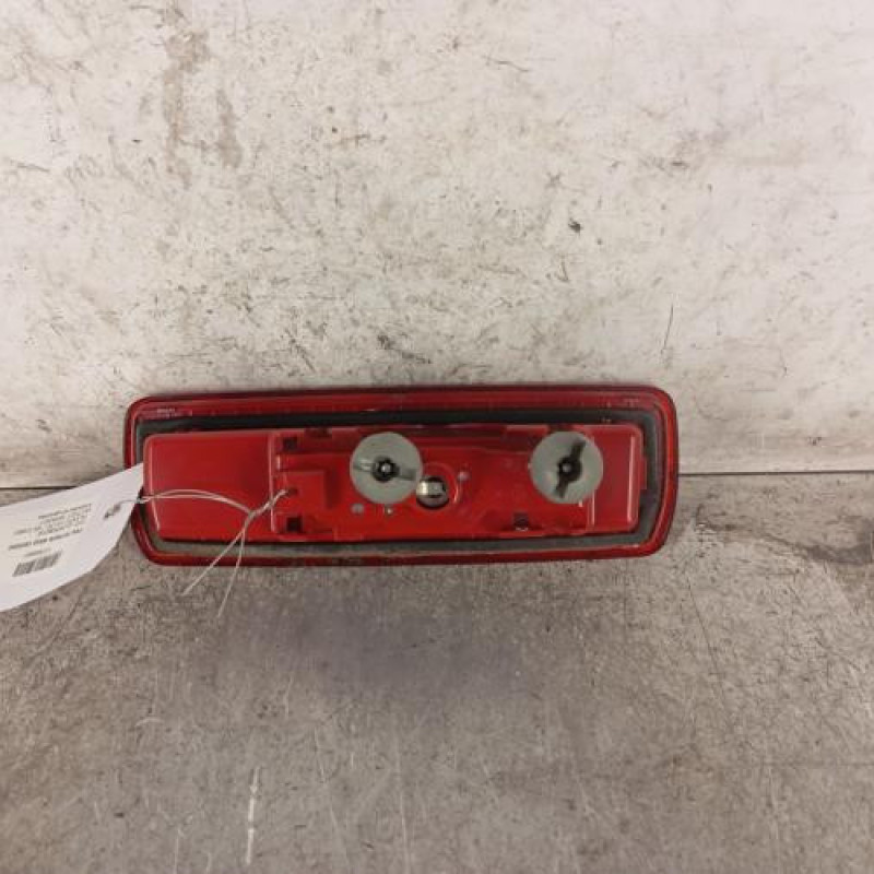 Feu arriere stop central FIAT TALENTO Feu arriere stop central FIAT TALENTO
