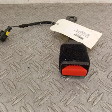 Attache ceinture avant gauche PEUGEOT 2008 2 Photo n°1