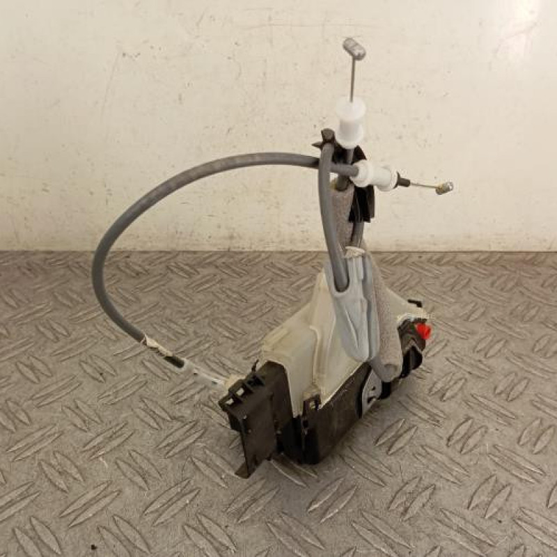 Serrure arriere droit PEUGEOT 2008 2 Serrure arriere droit PEUGEOT 2008 2
