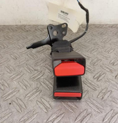 Attache ceinture arriere droit RENAULT CLIO 4 Photo n°1
