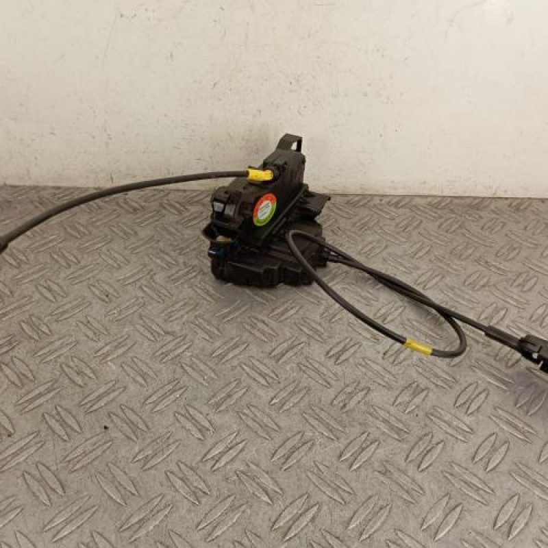 Serrure avant gauche RENAULT KANGOO 2 Serrure avant gauche RENAULT KANGOO 2