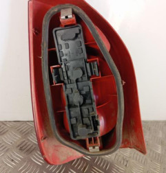 Feu arriere principal droit (feux) CITROEN XSARA PICASSO Photo n°3