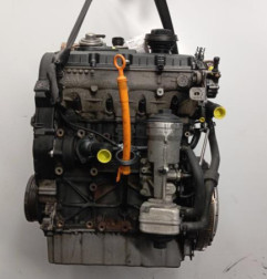 Moteur VOLKSWAGEN GOLF 5 Photo n°1