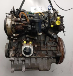 Moteur CITROEN XSARA Photo n°1