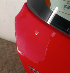 Malle/Hayon arriere TOYOTA YARIS 2