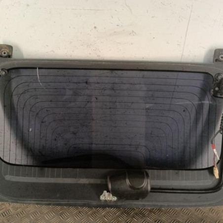 Lunette arriere PEUGEOT 107