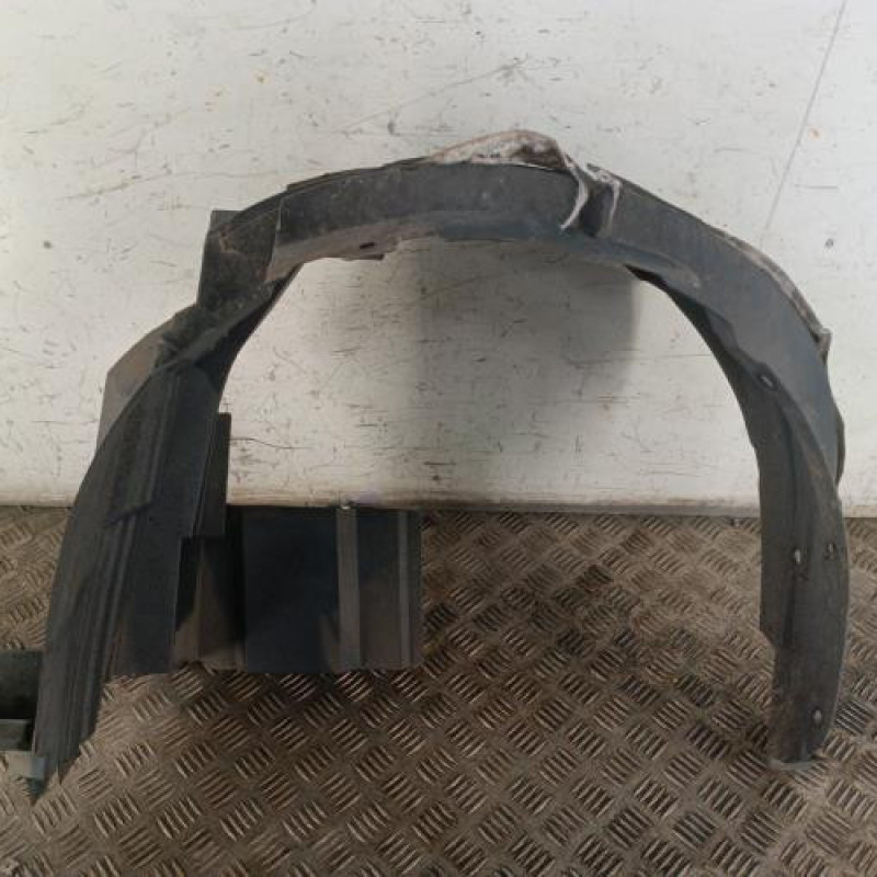 Pare boue avant gauche PEUGEOT 107