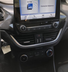 Afficheur FORD FIESTA 7 Photo n°1