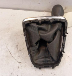 Pommeau de vitesses OPEL CORSA F