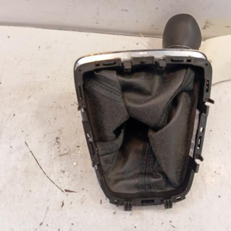Pommeau de vitesses OPEL CORSA F
