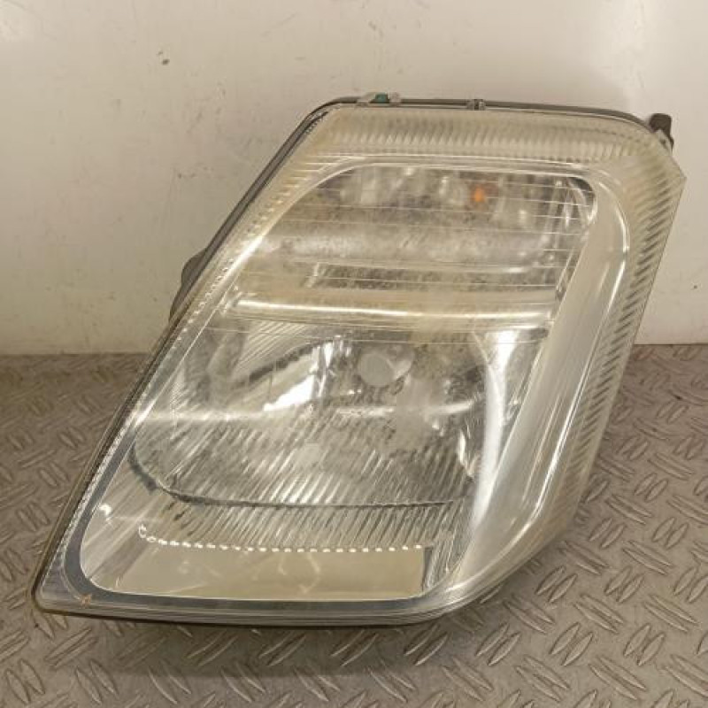 Optique avant principal gauche (feux)(phare) CITROEN C2