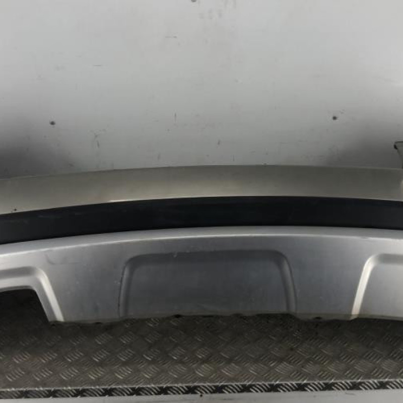 Pare choc arriere DACIA DUSTER 1